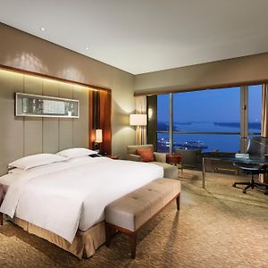 King Deluxe River View Room